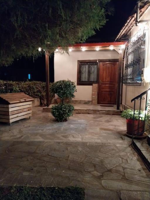 Το Πέτρινο Σπιτάκι Apartment Tríkala Екстериор снимка