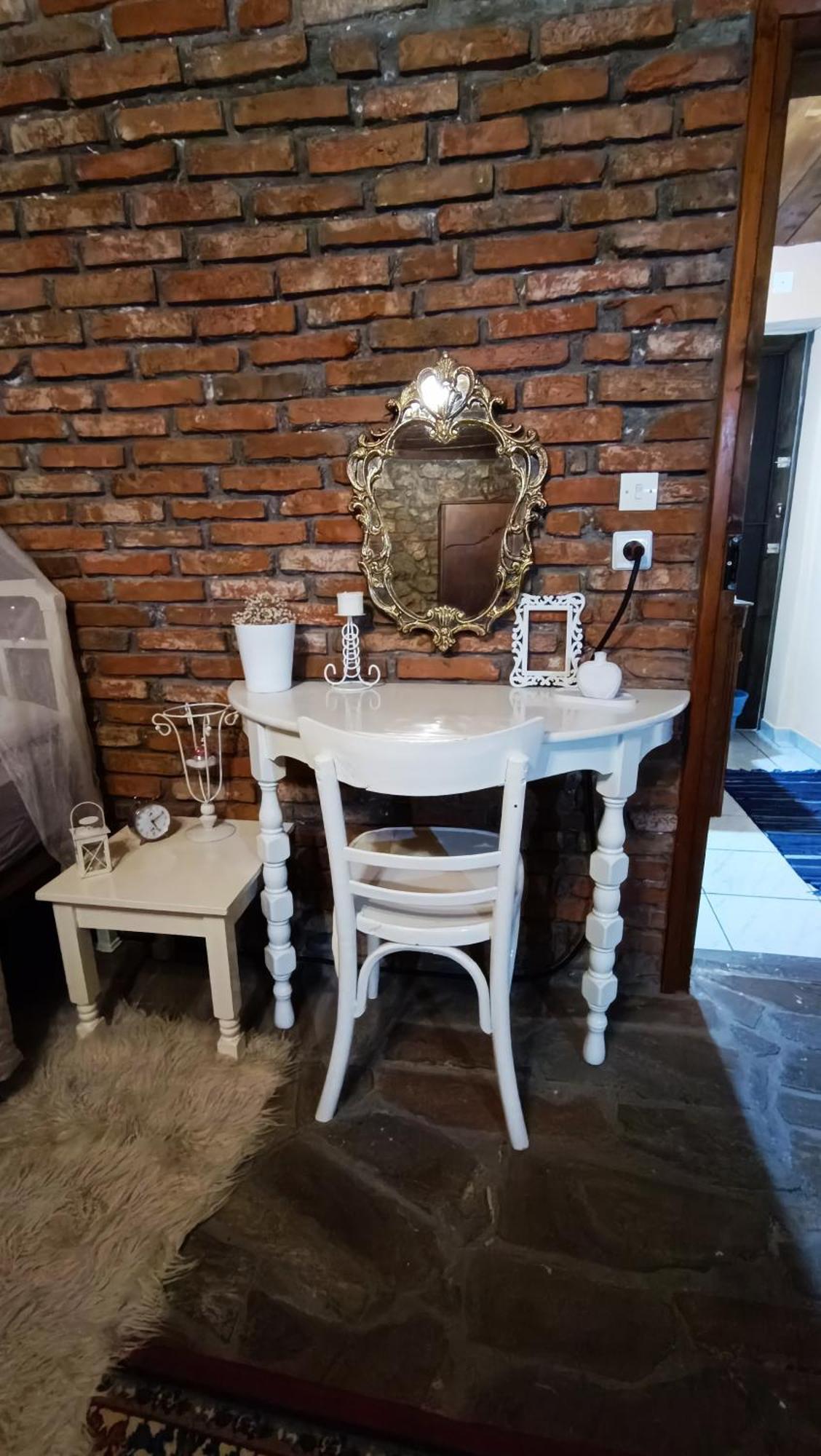 Το Πέτρινο Σπιτάκι Apartment Tríkala Екстериор снимка